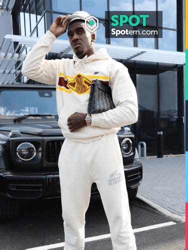 bugzy malone infamous cap